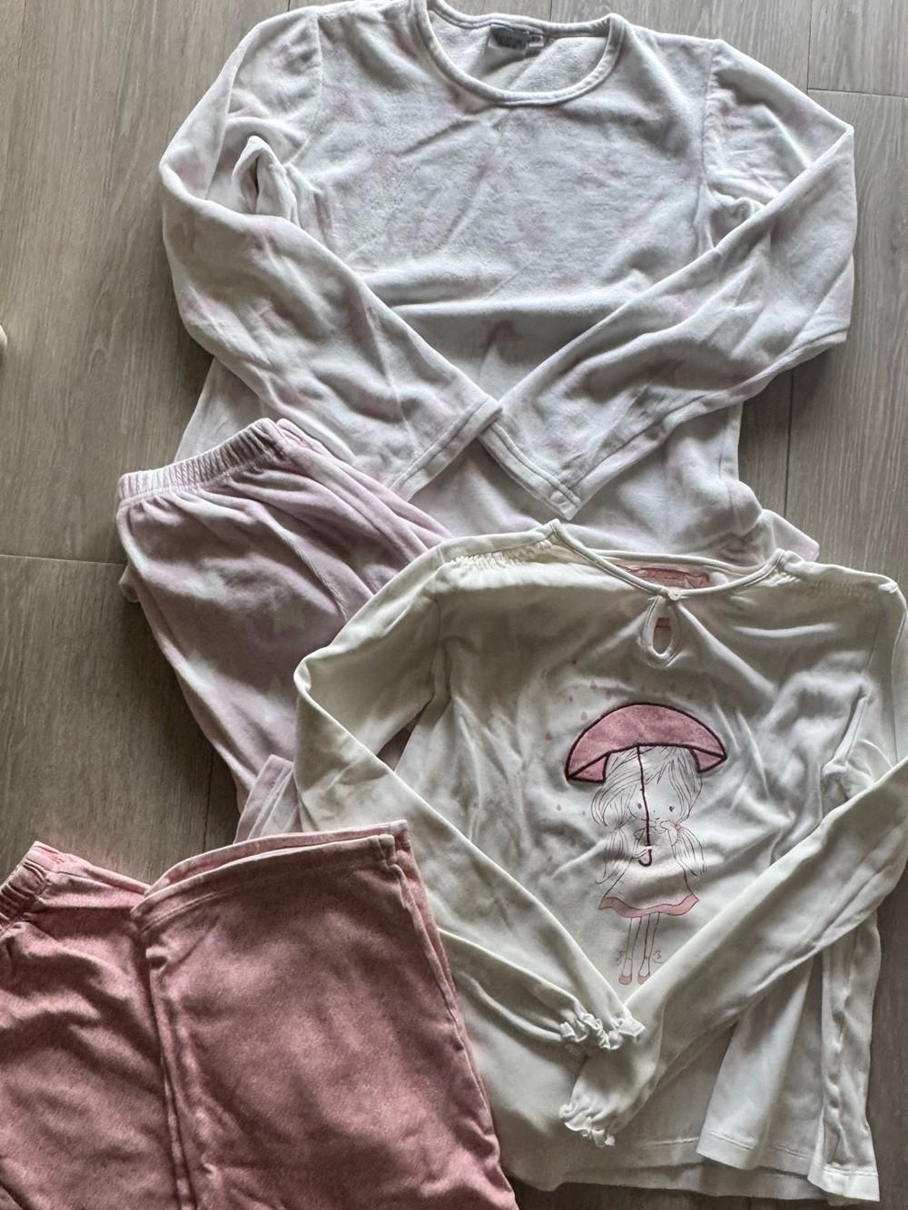 Cotton Juice Girls Pink & White Pajama Set - Long Sleeve Top & Pants